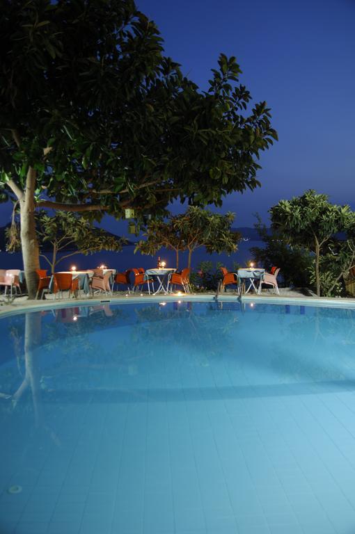 Kas Maki Hotel Екстер'єр фото